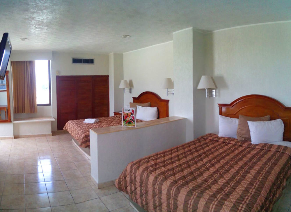 Hotel & Suites Real Del Lago Villahermosa Zewnętrze zdjęcie