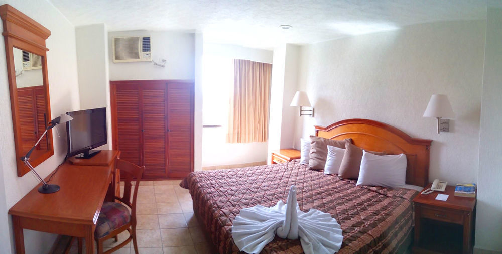 Hotel & Suites Real Del Lago Villahermosa Zewnętrze zdjęcie